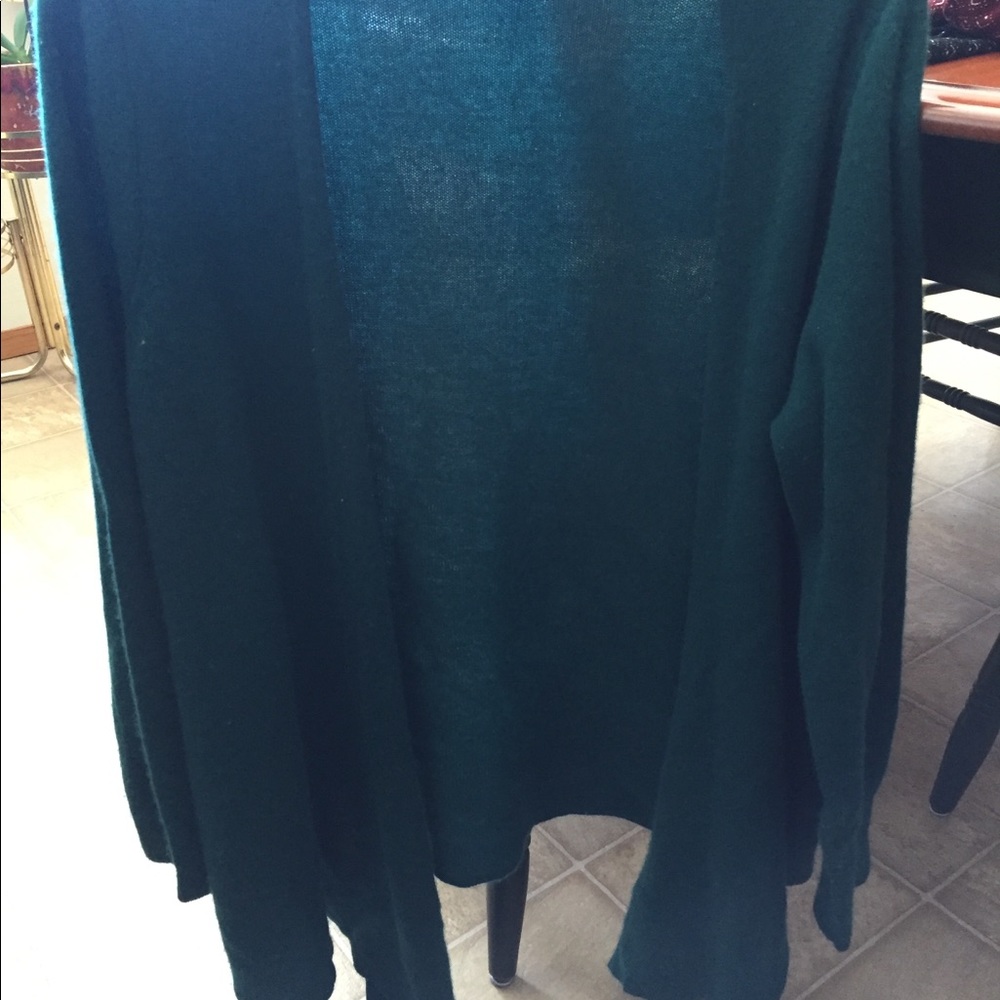 Cashmere sweater
